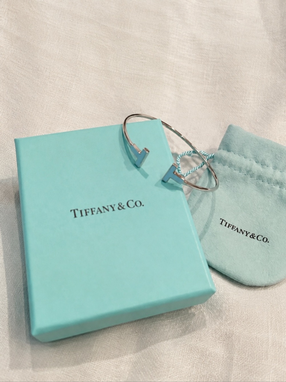 Tiffany & Co. Silver T Wire Bangle with Tiffany Blue Box
